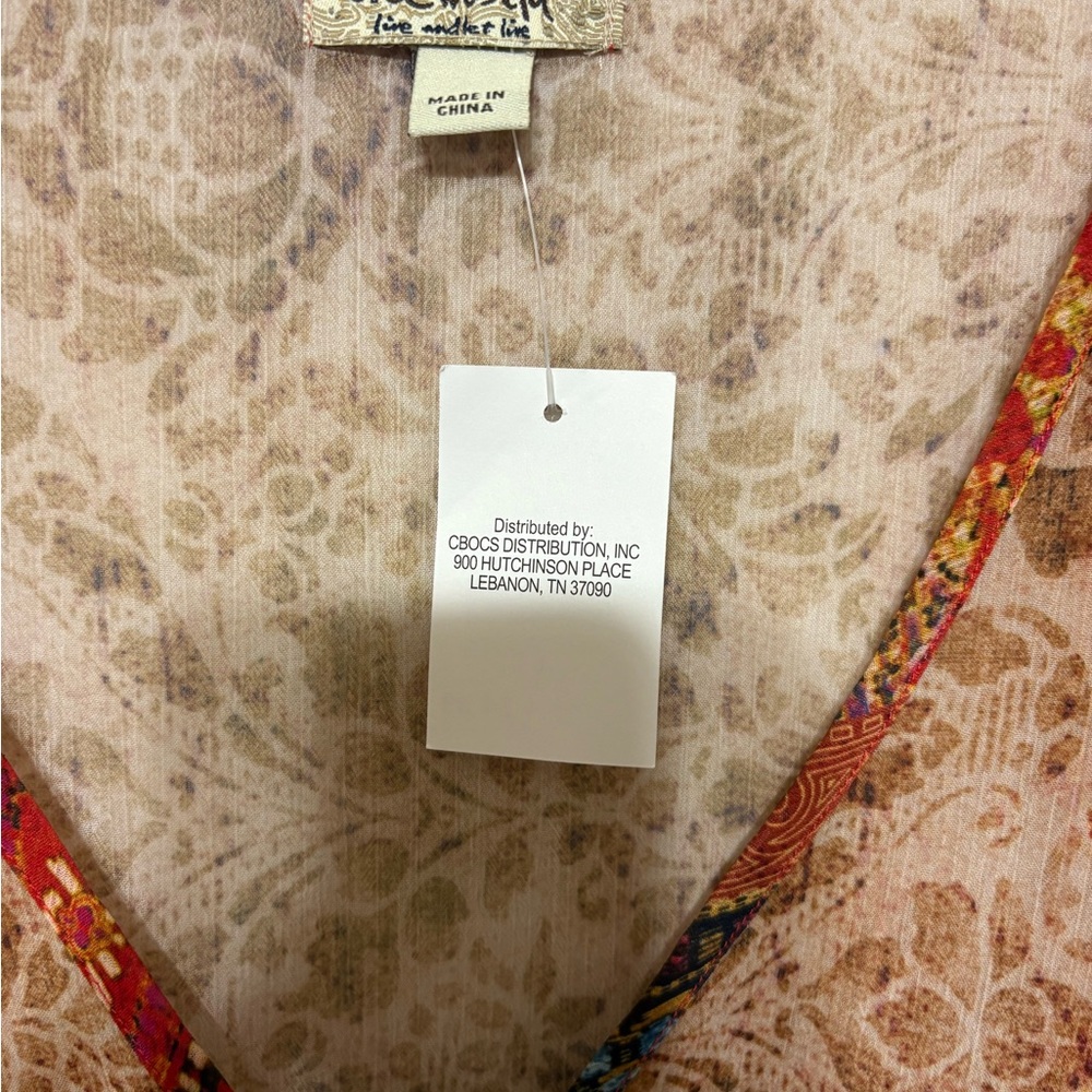 One World sheer pointed hem poncho in a multi-colored floral and paisley pattern - Picture 4 of 4